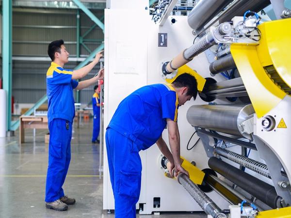 Thiết bị sản xuất